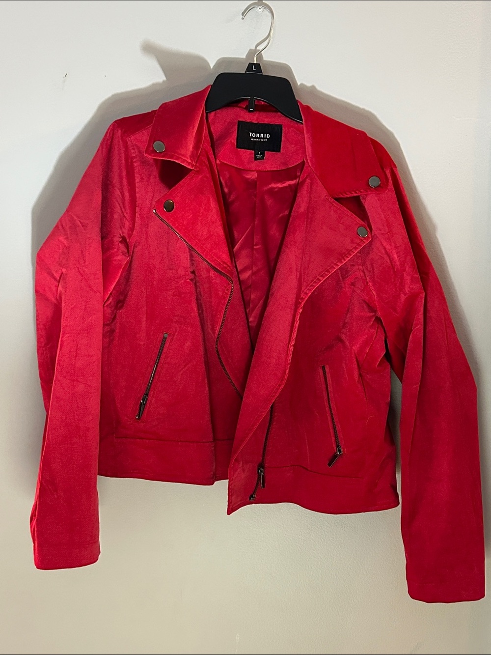 torrid size 1 Scarlet Red Moto-Style Faux Suede Jacket